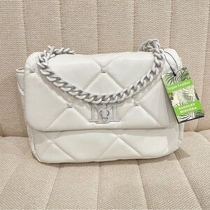NEW Badgley Mischka White Quilted Studded Crossbody Bag Vegan Leather‎